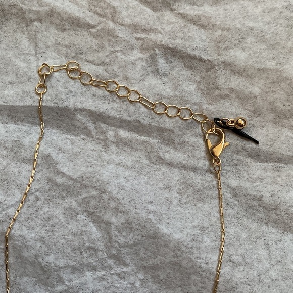 DELICATE gold chain and mushroom resin teardrop pendant statement necklace - Picture 4 of 5